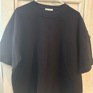 Zara Men’s Balck Knit Top - XL